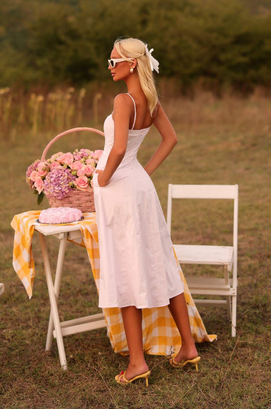 AUBERINE Primrose Pink Midi Dress